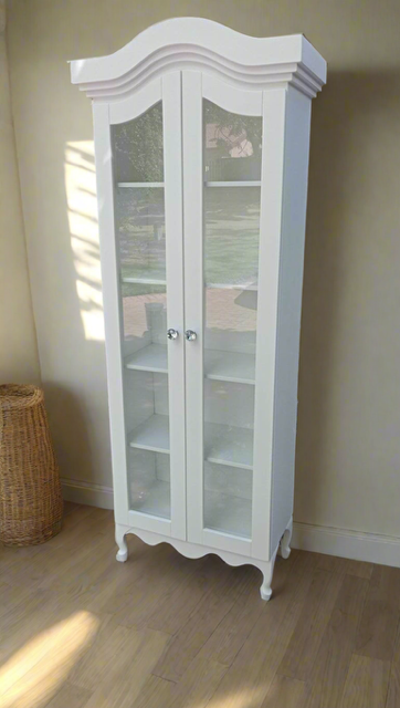 Display unit, French style, White, 1200 mm (W) x 2000 mm (H) x 450 mm (D)
