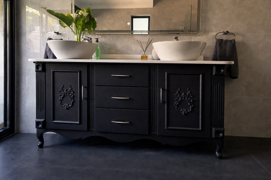 Double Vanity w/ Ice White Quartz top.