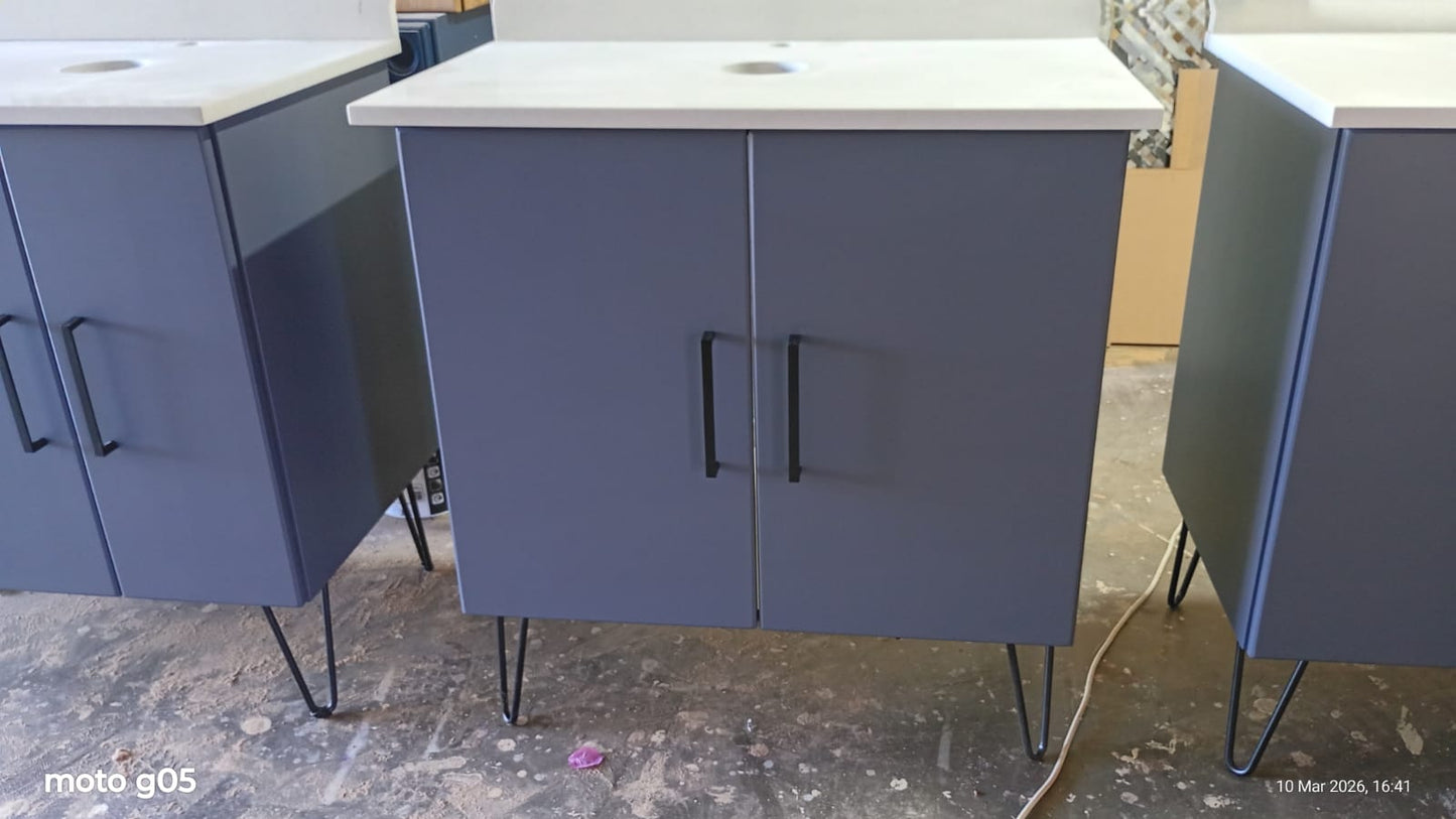 Bathroom vanity
